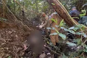 Corpo estava em área de difícil acesso, em região de mata fechada