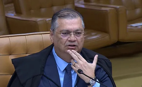 Imagem colorida do ministro Flávio Dino, do STF - Metrópoles