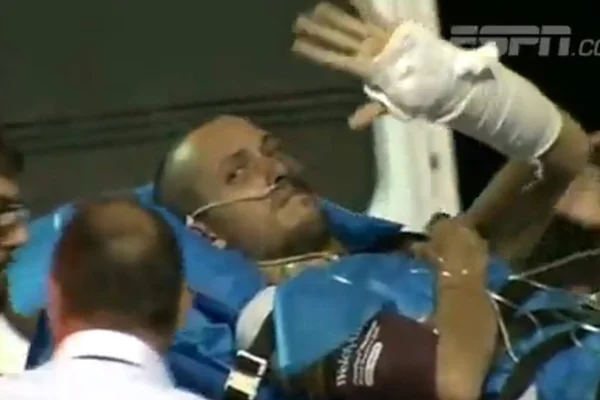 Fofura! Neto canta para avó internada e viraliza nas redes sociais