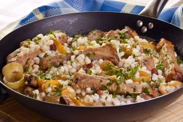 Canjica com carne de porco - Metrópoles