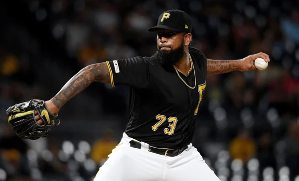 Astro do beisebol é acusado de pornografia infantil