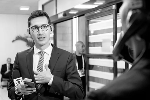Na foto, o jornalista Nilson Klava - Metrópoles
