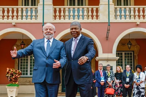 Lula em Angola