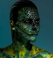 Renata Kuerten como iguana Renata Kuerten como iguana