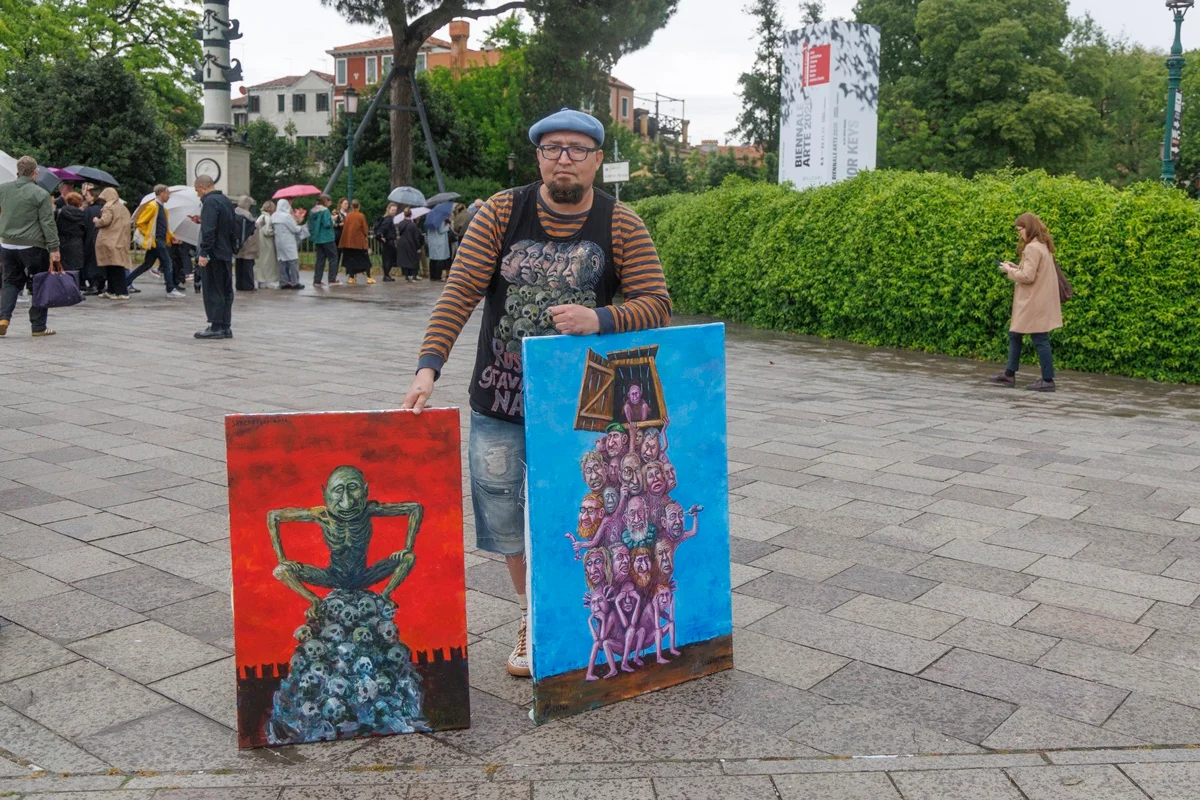 O artista Semyon Skrepetsky O artista Semyon Skrepetsky