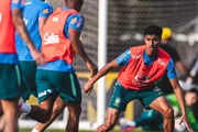 Titular da Seleção, Vitor Reis foi capitão e acumula experiências na base Titular da Seleção, Vitor Reis foi capitão e acumula experiências na base