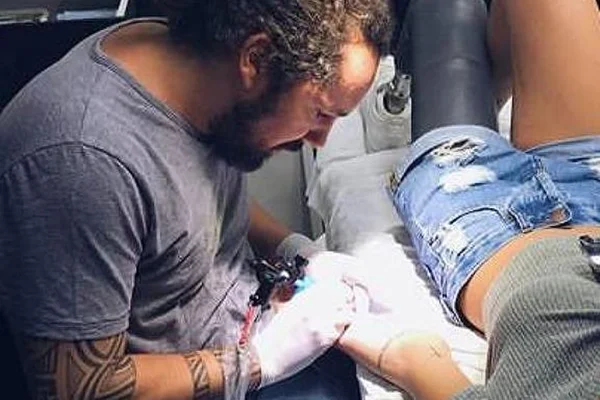Tatuador suspeito de abusar de ao menos 15 mulheres é preso em BH