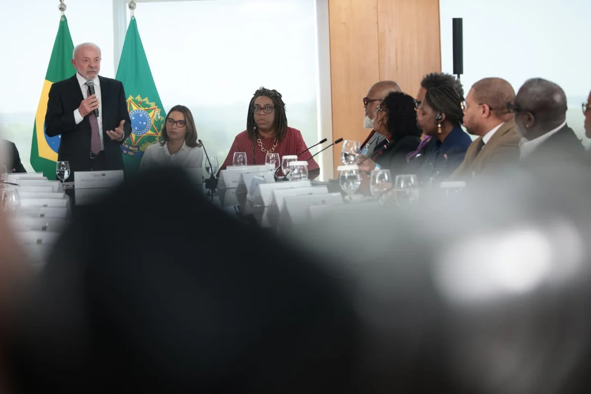 A evangélicos, Lula repete que não faz política em igreja: “Respeito a fé” - imagem 7 A evangélicos, Lula repete que não faz política em igreja: “Respeito a fé” - imagem 7