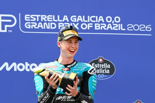 Imagem colorida da MotoGP, do piloto Máximo Quiles - Metrópoles