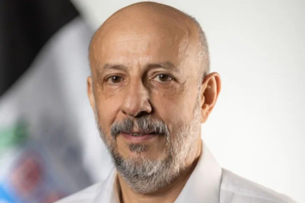 O sepultamento de Ruy Ferraz Fontes, ex-delegado-geral executado na noite de segunda-feira (15) no litoral de SP, será na capital paulista - Metrópoles