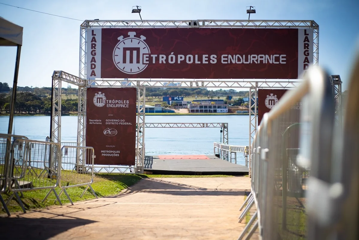 O Metrópoles Endurance Triatlo ocorre no Pontão do Lago Sul O Metrópoles Endurance Triatlo ocorre no Pontão do Lago Sul