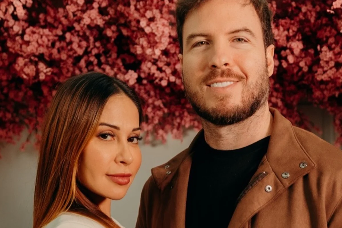 Thiago Nigro e Maíra Cardi são pais de Eloah Thiago Nigro e Maíra Cardi são pais de Eloah