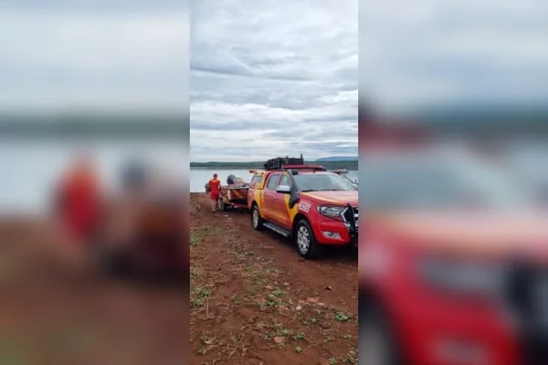 Corpo de advogado é encontrado em lago após festa no flutuante