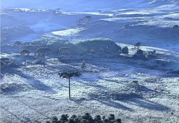 Clima: frente fria castiga o Sul com temperaturas negativas; confira