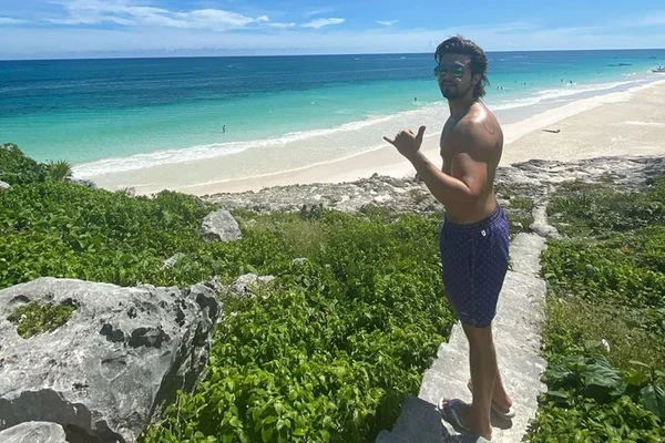 Furacão deixa Luan Santana preso em uma casa no México
