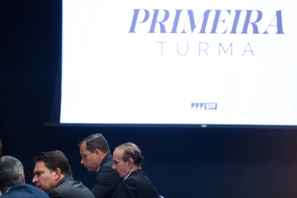 Primeira Turma 1 do Supremo Tribunal Federal STF comecou a interrogar os reus do nucleo 1 por participacao na suposta trama golpista jair bolsonaro mauro cid ramagem - Metrópoles