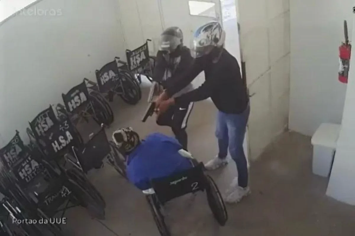 Médico é condenado a 20 anos de prisão por ajudar PCC em execução de paciente