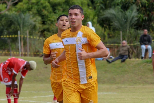 Brasiliense vence mais uma e segue na liderança do Candangão sub-20