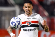 Luciano deu assistência para o primeiro gol de André Silva