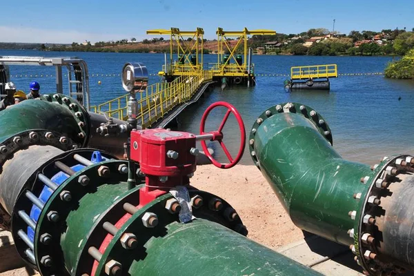 OAB cobra explicações do GDF sobre água que abastece a população