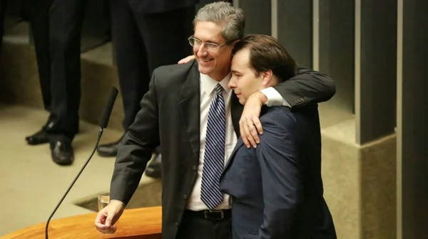 Rosso e Maia vão disputar a presidência da Câmara no segundo turno
