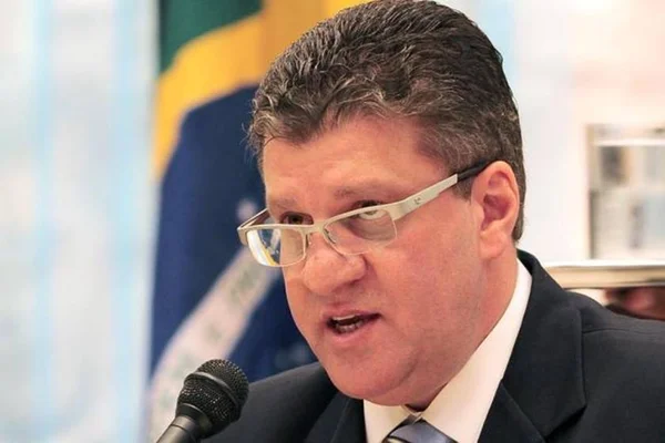 Justiça mantém bloqueados bens de José Otávio Germano (PP-RS)