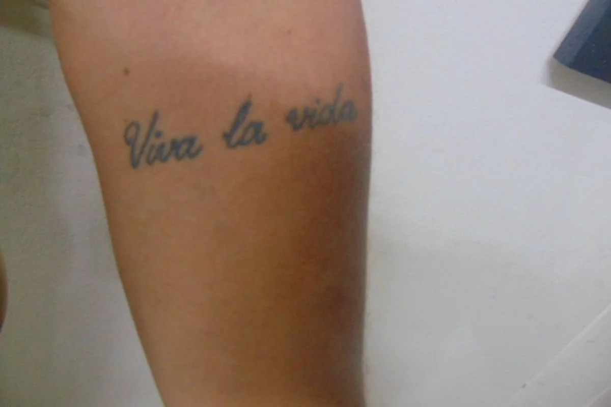 Tatuagem de Maiky Entonny Venancio França, homem que fugiu do Centro de Detenção Provisória (CDP) de Caraguatatuba, no litoral de São Paulo, nessa quarta-feira (11/12) Tatuagem de Maiky Entonny Venancio França, homem que fugiu do Centro de Detenção Provisória (CDP) de Caraguatatuba, no litoral de São Paulo, nessa quarta-feira (11/12)
