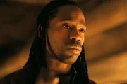 Travis Scott interpreta o bardo Demódoco na adaptação de A Odisseia, dirigida por Christopher Nolan Travis Scott interpreta o bardo Demódoco na adaptação de A Odisseia, dirigida por Christopher Nolan