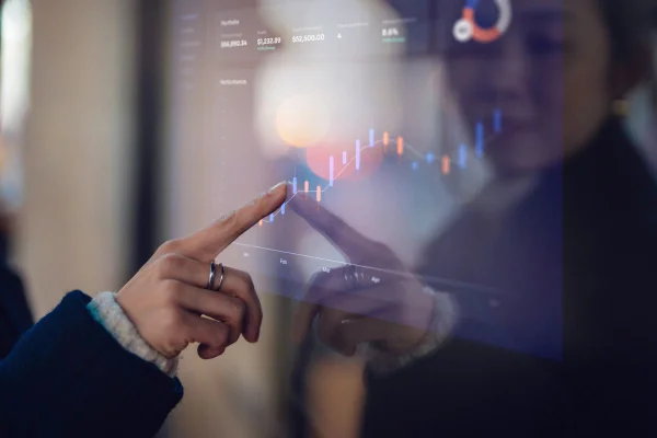 Publicidade digital no Brasil cresce 8% e chega a R$ 37,9 bi em 2024