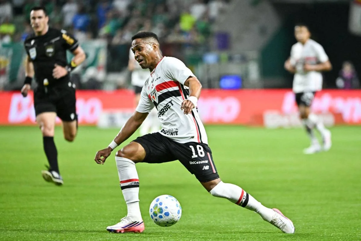 São Paulo e Boca Juniors decidem vaga na semifinal da Sul-Americana São Paulo e Boca Juniors decidem vaga na semifinal da Sul-Americana