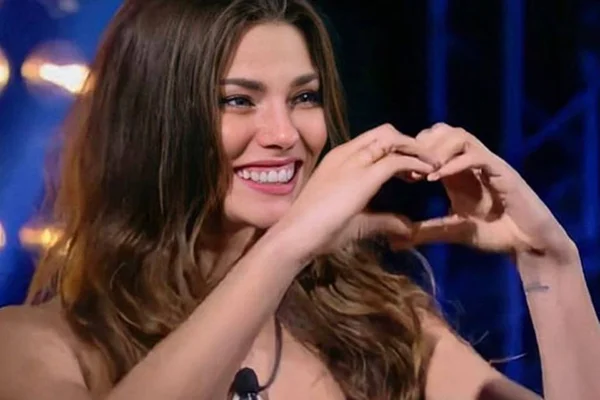 dayane-mello