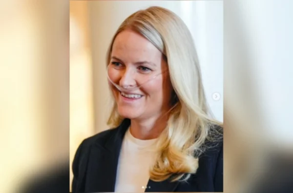 imagem colorida princesa herdeira noruega