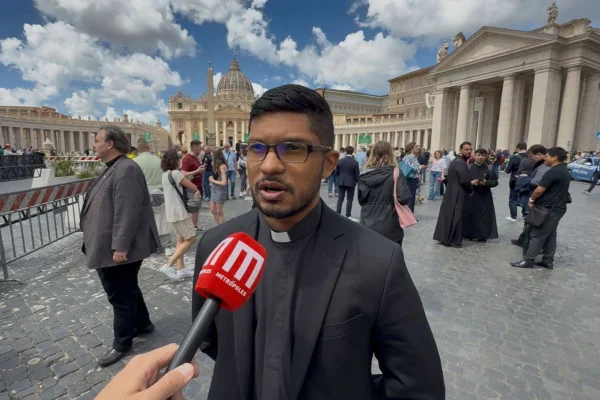 Conclave número elevado de cardeais pode atrasar decisão, diz padre - Metrópoles
