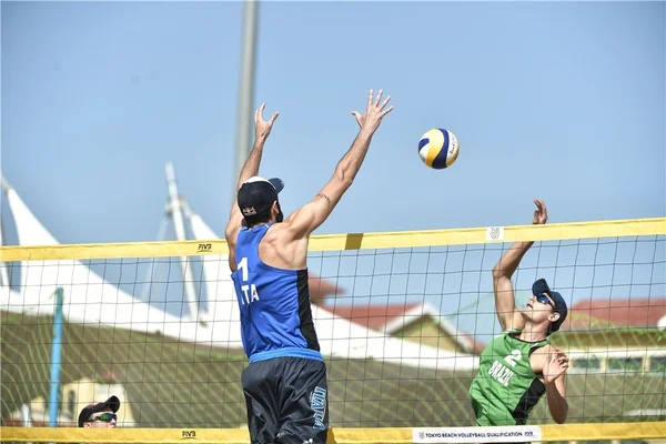 Duplas brasileiras avançam à 2ª fase no Pré-Olímpico de Vôlei de Praia