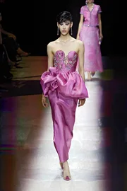 Giorgio Armani Prive Alta-Costura outono/inverno 2022/2023 Giorgio Armani Prive Alta-Costura outono/inverno 2022/2023