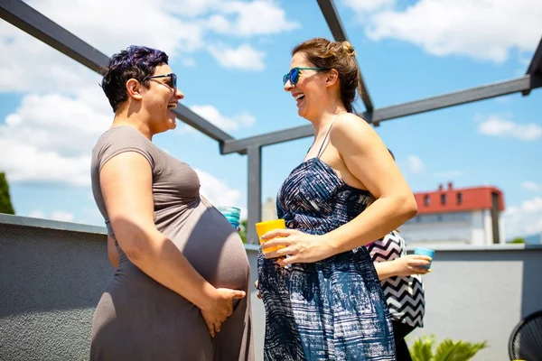 Cinco drinques sem álcool para quem está grávida ou amamentando