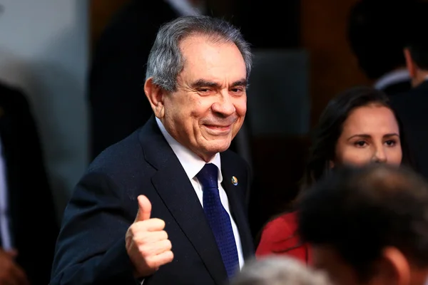 Raimundo Lira é escolhido novo líder do PMDB no Senado
