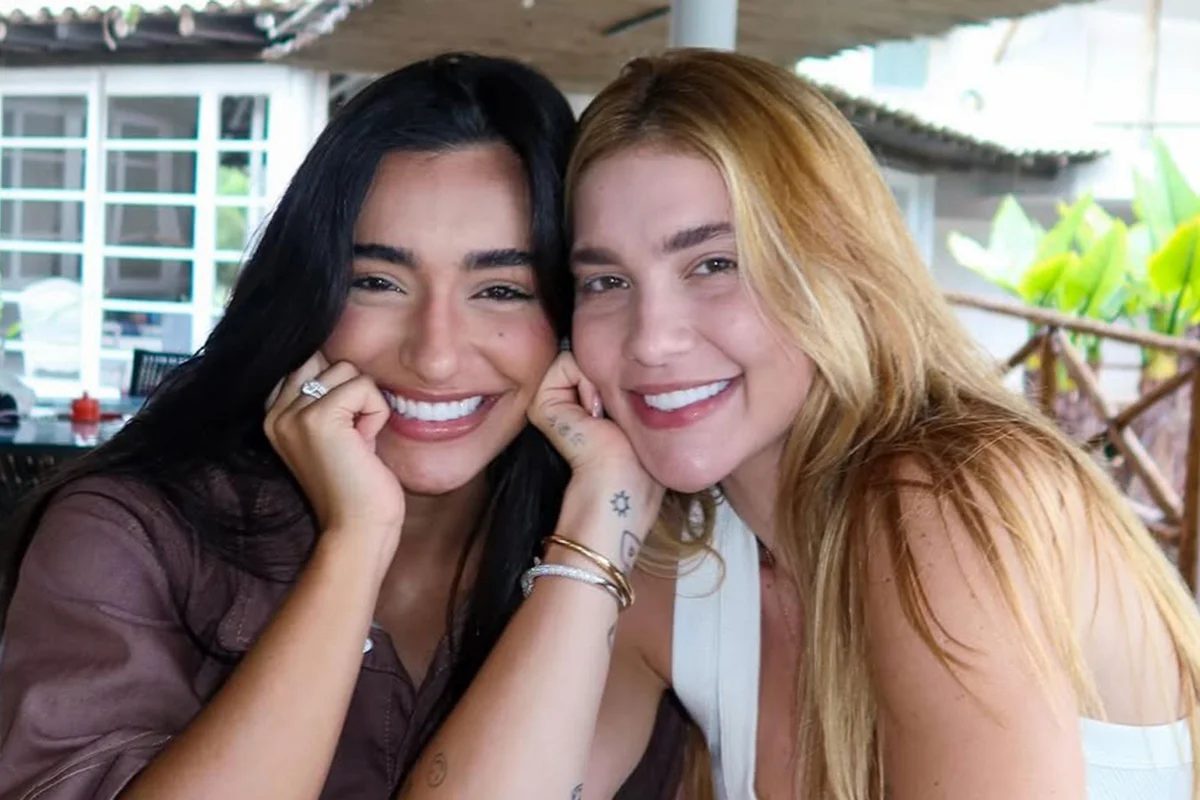 Duda Freire e Virginia Fonseca. Duda Freire e Virginia Fonseca.
