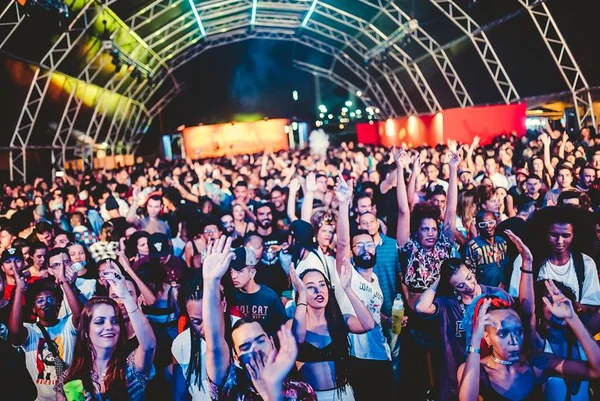 Makossa promove cultura black com diversidade e muita dança
