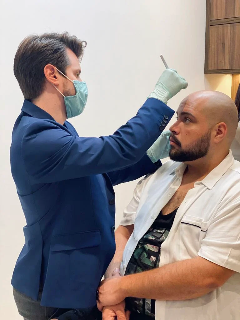 Tiago Abravanel antes de entrar no BBB22 Tiago Abravanel antes de entrar no BBB22