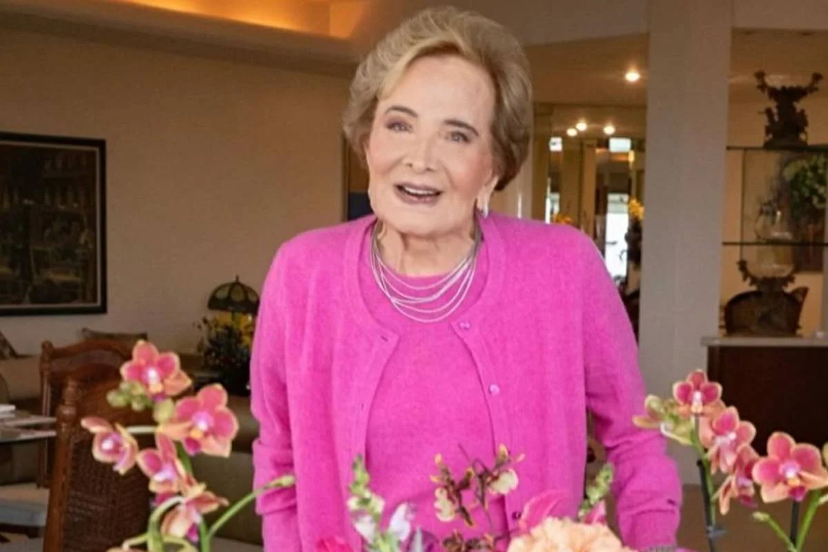 Morre Glória Menezes, uma das atrizes mais icônicas da TV brasileira