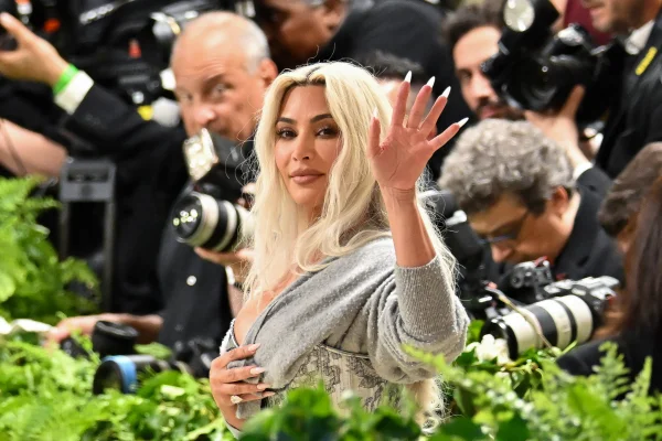 Kim Kardashian - Metrópoles