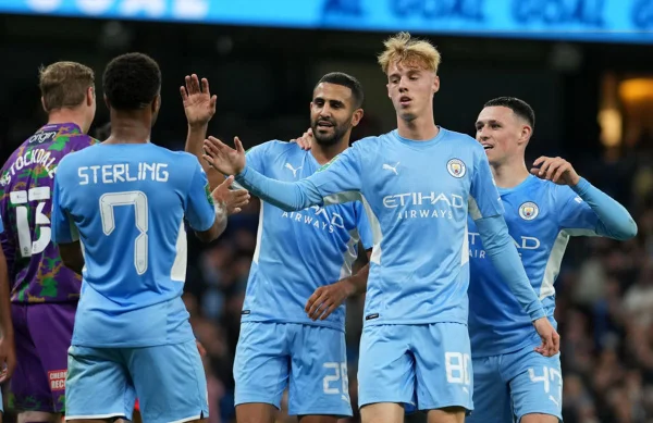Manchester City goleia o Wycombe Wanderers por 6 x 1