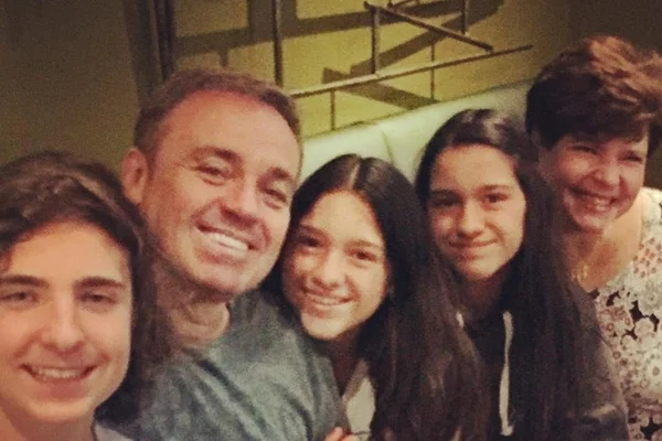 Ex-segurança sobre filhos de Gugu: “Fazem de Rose gato e sapato”