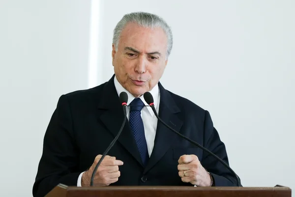 “Teto dos gastos imuniza Brasil contra populismo fiscal”, afirma Temer