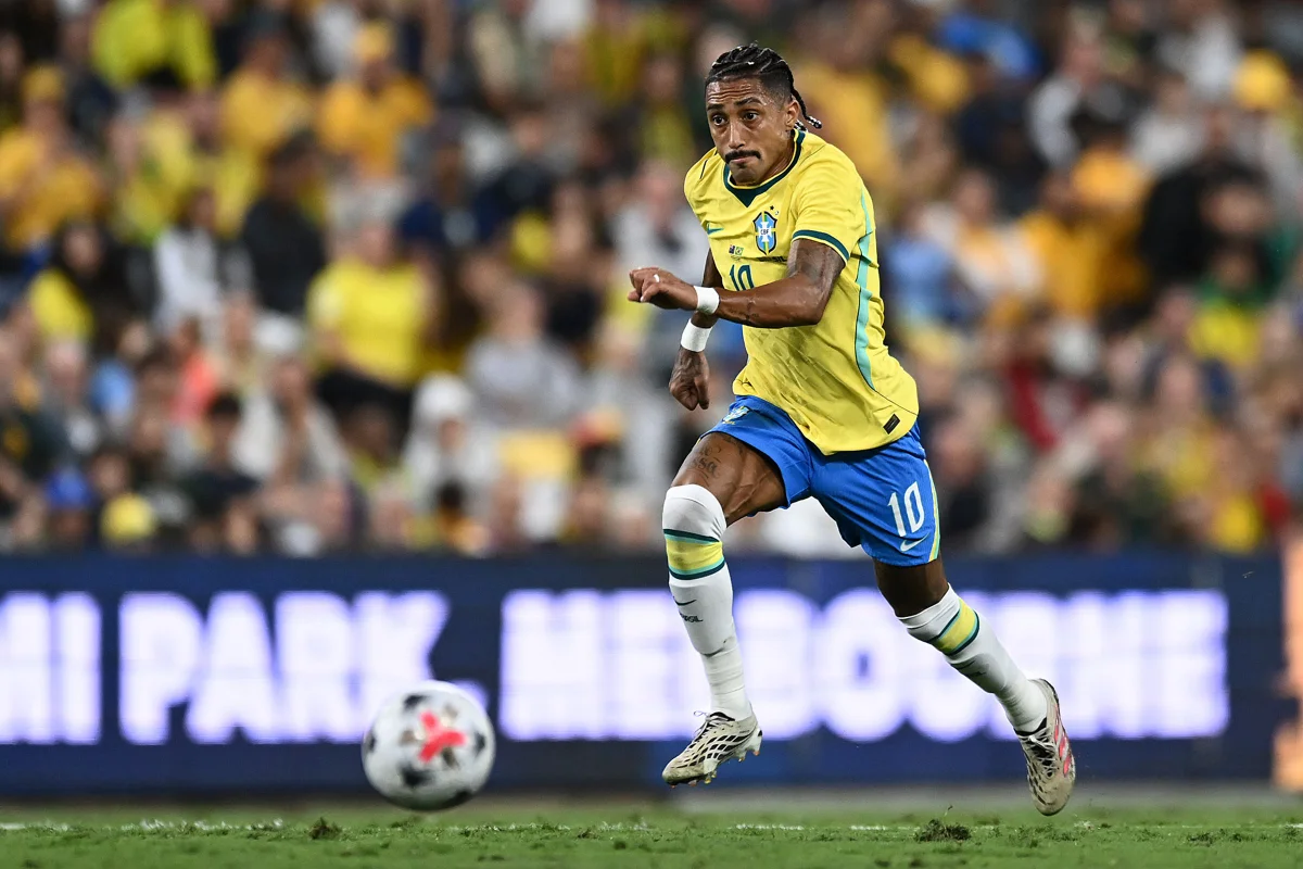 Raphinha é questionado após empate do Brasil: "Quero explicação científica" Raphinha é questionado após empate do Brasil: "Quero explicação científica"