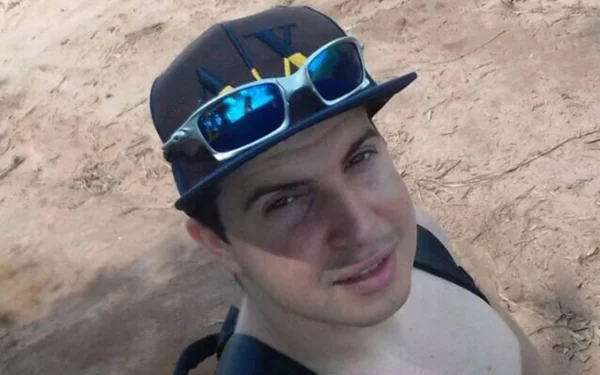 Imagem colorida de homem suspeito de pedofilia em Brotas/SP