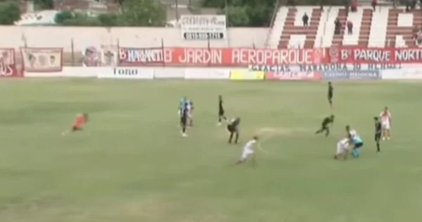 Treinador é baleado durante tiroteio em jogo na Argentina. Veja