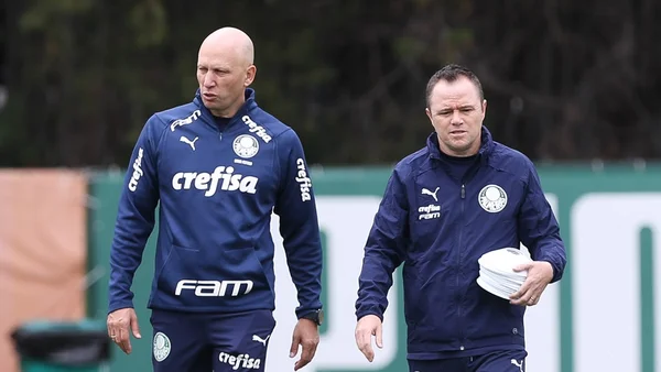 Palmeiras traz ex-coordenador do Vasco para vaga de Omar Feitosa