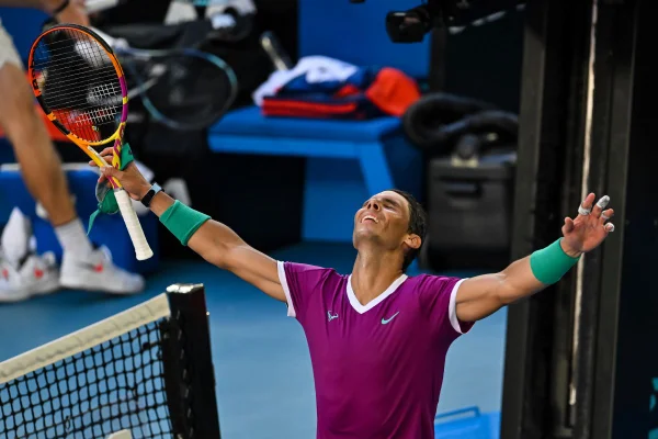 Nadal vence canadense e chega à semifinal do Aberto da Austrália